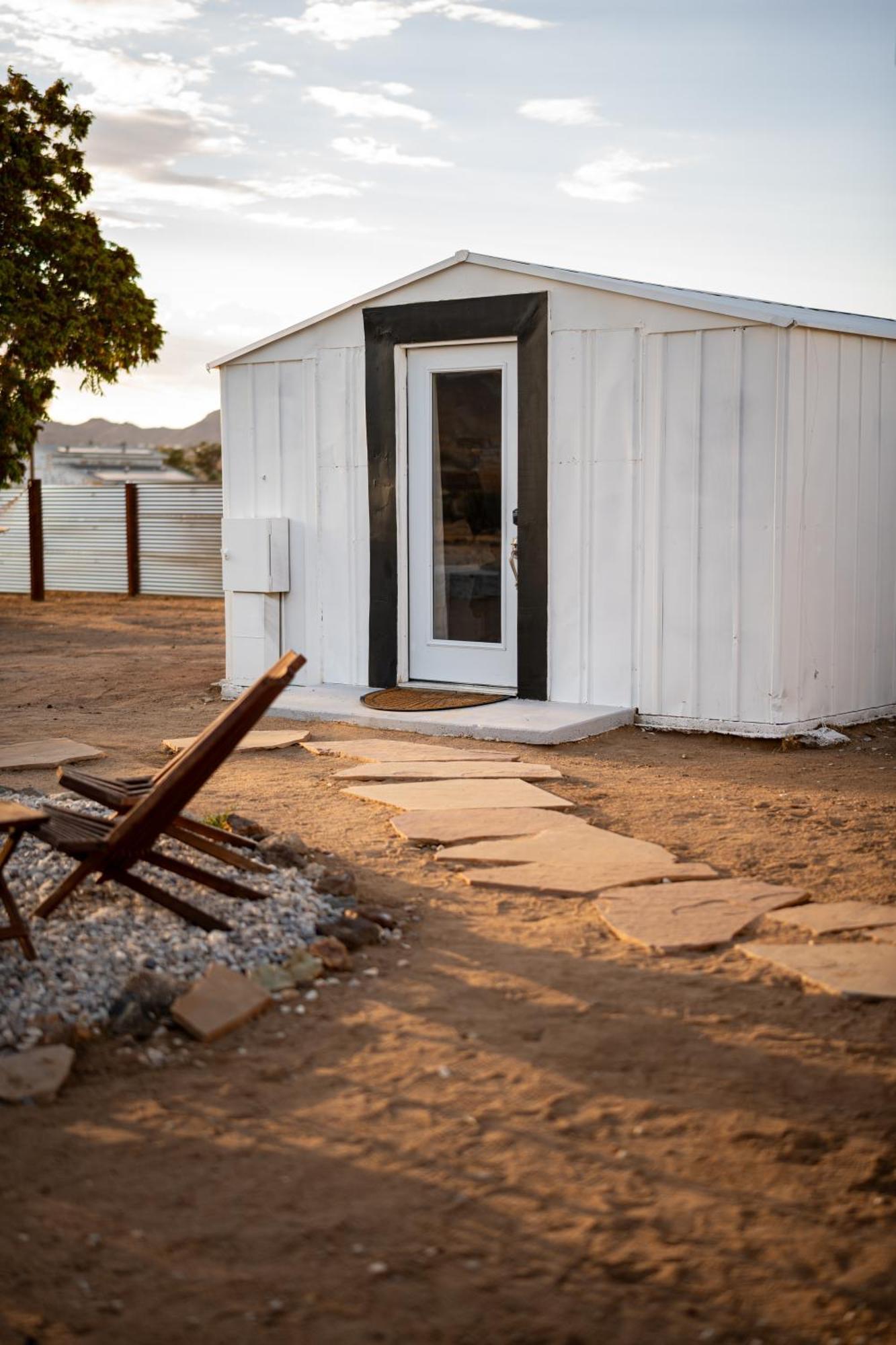 Private Jt Cabin - Ev L2 Station, Hammocks, Fire Pit, Bbq, Bocce Ball, Cornhole Yucca Valley Dış mekan fotoğraf